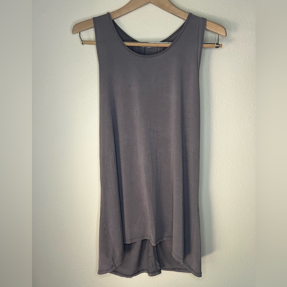 Athleta Athletic Tank Top size L